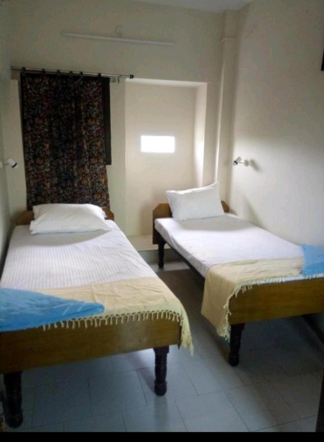 Monalisa Hostel Варанасі Екстер'єр фото
