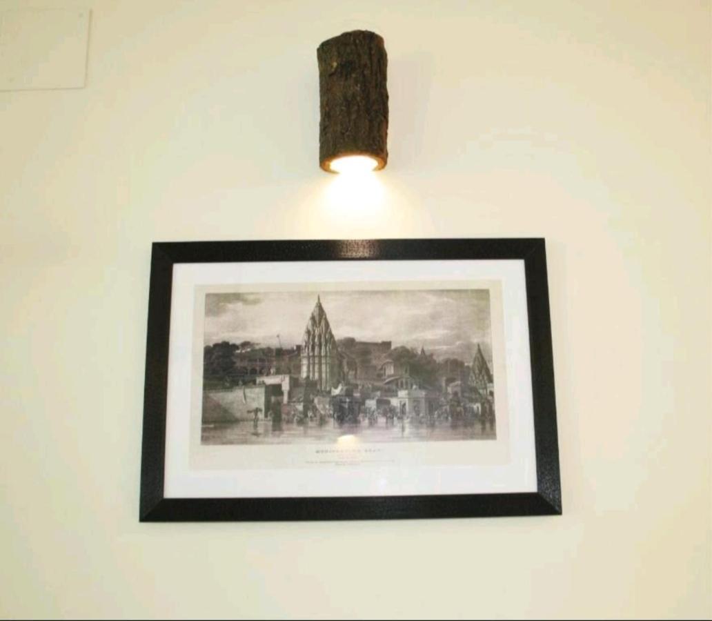 Monalisa Hostel Варанасі Екстер'єр фото