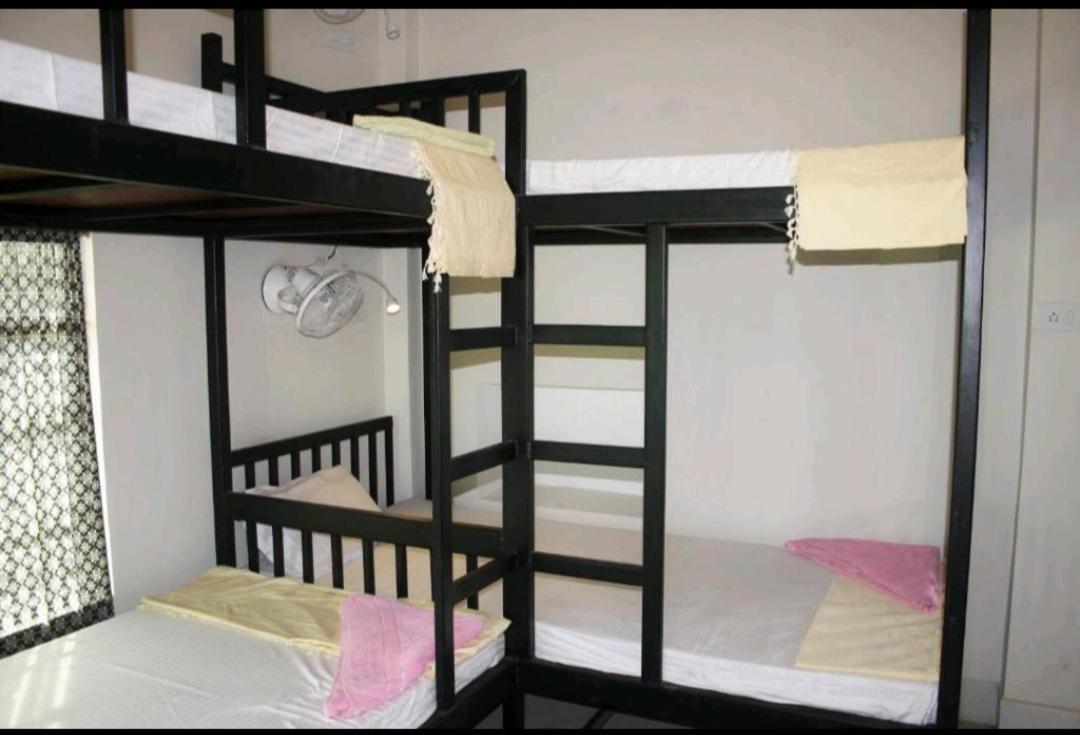 Monalisa Hostel Варанасі Екстер'єр фото