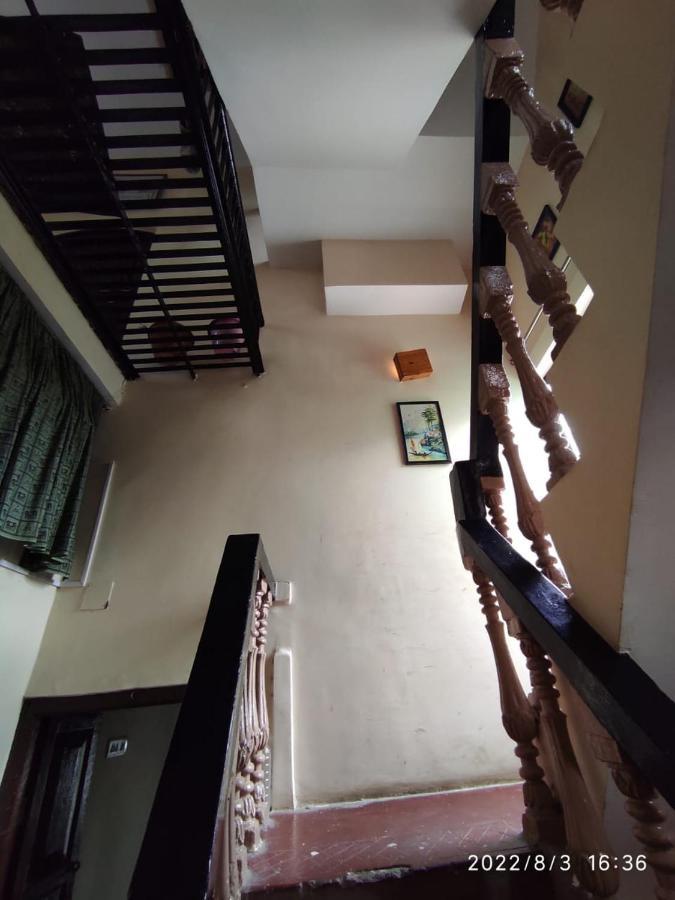Monalisa Hostel Варанасі Екстер'єр фото